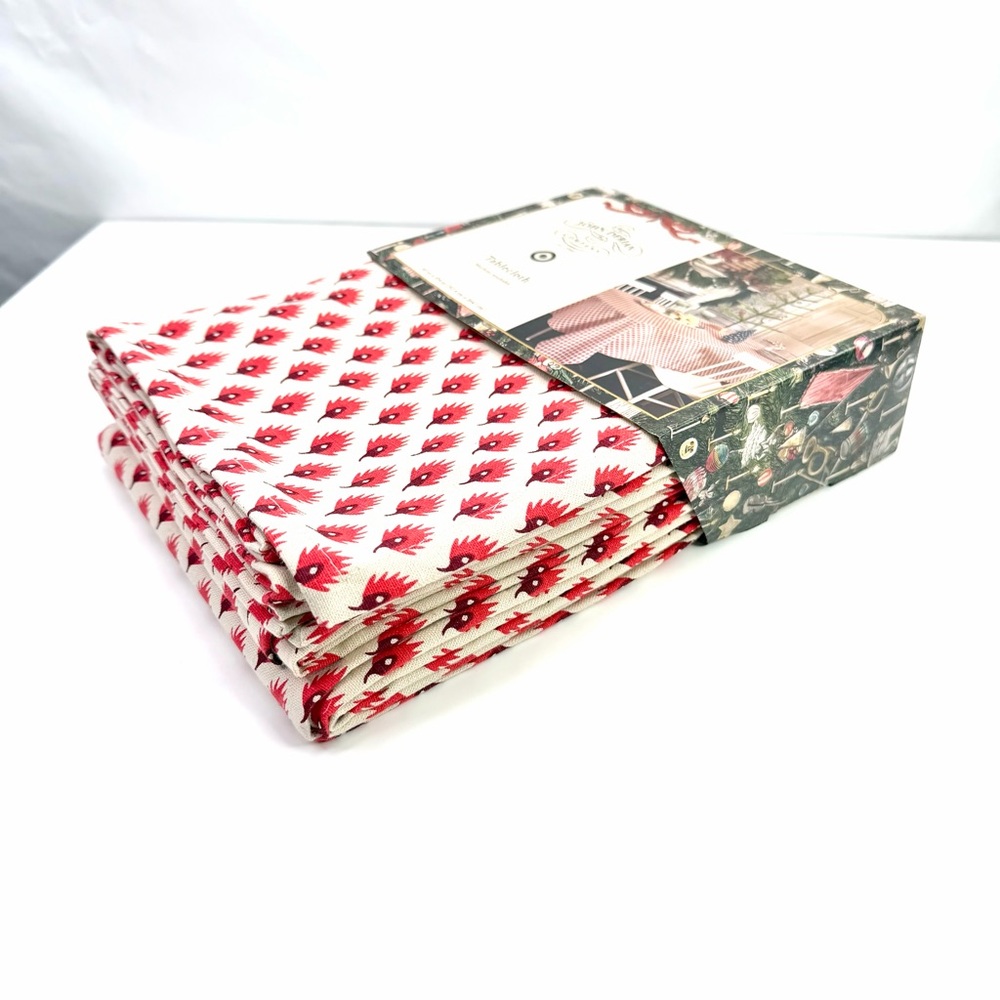 John Derian for Target 84"x60" Red Leaf-Like Print on Cream Table Cloth NWT - Picture 8 of 10